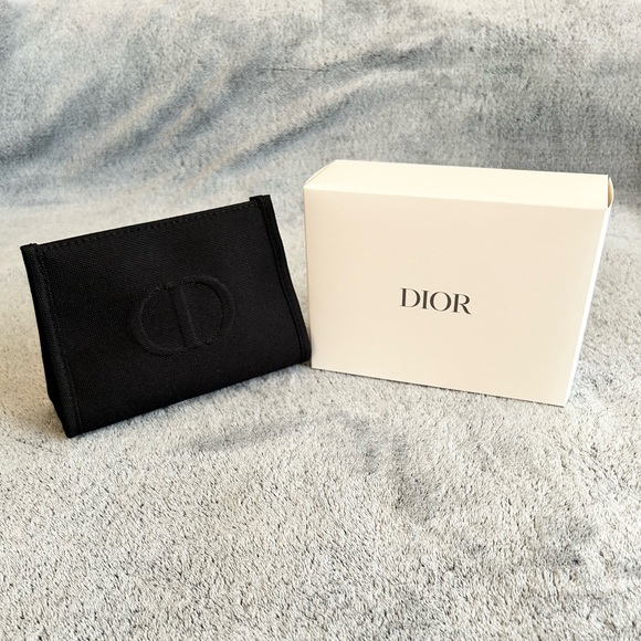 Dior Handbags - DIOR Beauty Makeup Cosmetic Bag CD Logo with Box